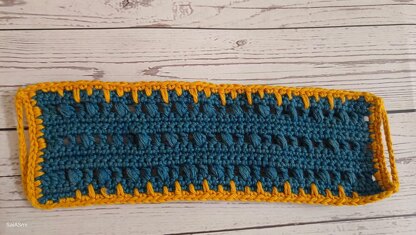 Pillars 'n' Spikes Mug Cozy