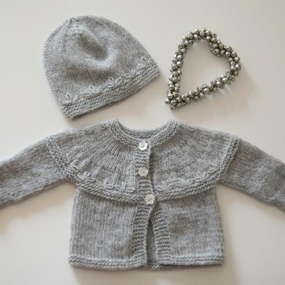 Petit Tresor (Cashmere Cardigan and Baby Beanie)