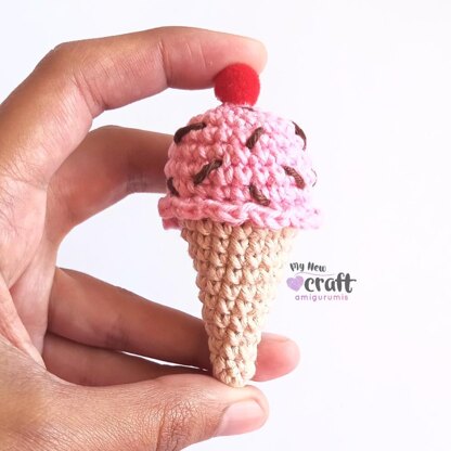 Tiny Ice Cream - Free amigurumi pattern