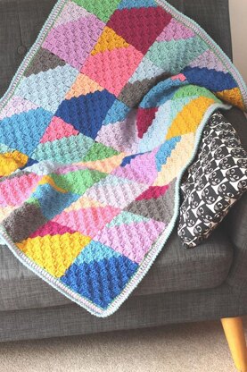 Geo Rainbow Blanket