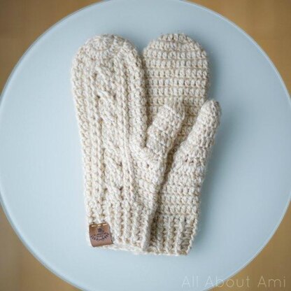 Crochet Cabled Mittens