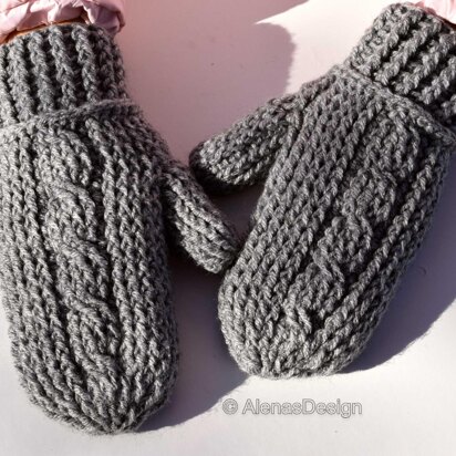 Brianna Adult Mittens