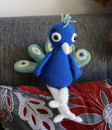 Crochet Pattern for the Peacock Phil!