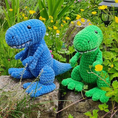 Tom the T-Rex - UK Terminology - Amigurumi