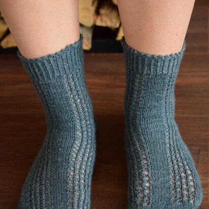 Guilda socks - knitting pattern