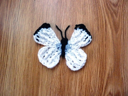 "75 Birds, Butterflies and Beautiful Beasties to Knit and Crochet"