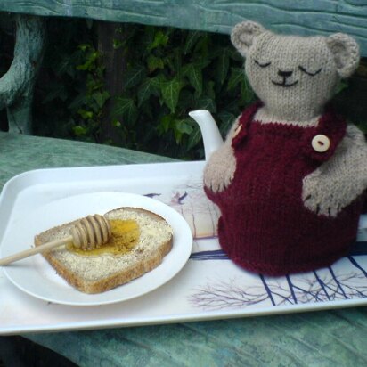 Brew-In Bear Tea Cosy