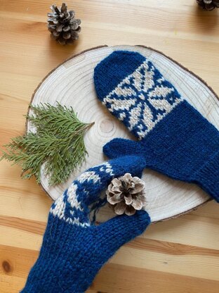 Snowflake Mittens