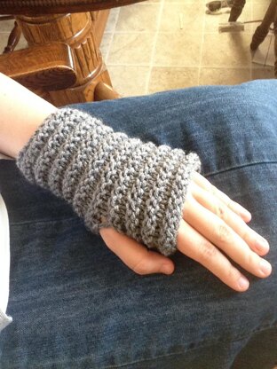 Abnegation Mitts
