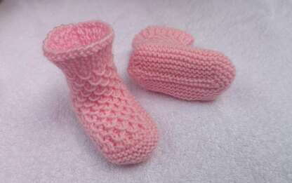 Gorgeous Pink Baby Booties