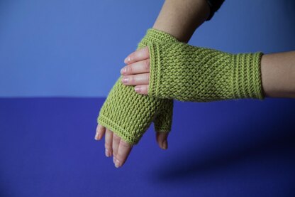 Warm hugs fingerless mittens