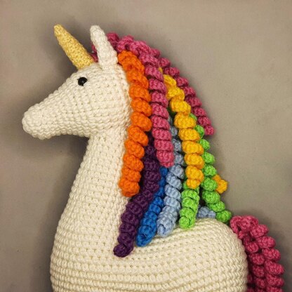 Rainbow unicorn