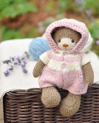 Coco and Toto The Bears - in the round method