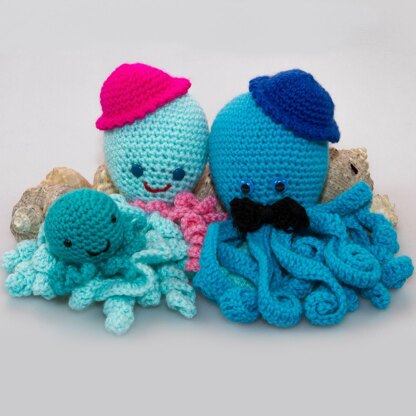 Octopus family amigurumi