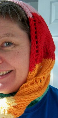 Color-filled Cabled Cowl (or Scarf)