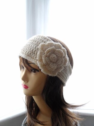 Crochet Headband Pattern with flower