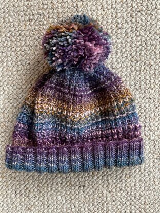 Alexis Hat with Bobble and additional snood