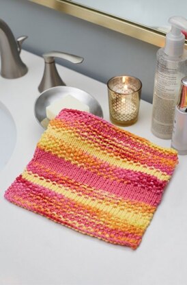 Textured Stripes Washcloth in Red Heart Scrubby Smoothie Multi and Scrubby Smoothie - LM5933 - Downloadable PDF