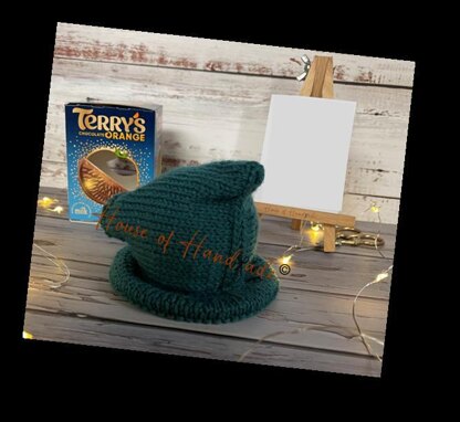 Hooded Cloak Chocolate Orange Cover Knitting Pattern