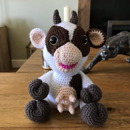 Amigurumi Cow