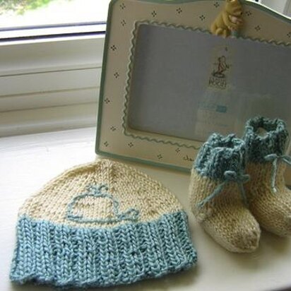 Little Whale Baby Hat - knitting pattern