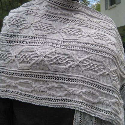 Therion Cluster Cable Lace Shawl