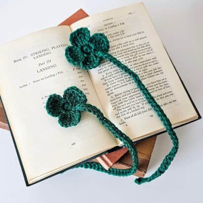 Shamrock Bookmark