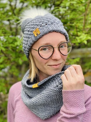 Boho Chic Matching Cowl & Beanie