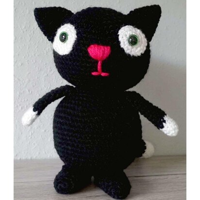 Amigurumi Häkelanleitung für die Katze Blacky ♥