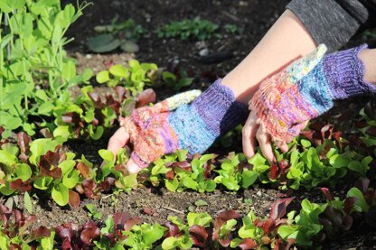 Mermaid's Tail Mitt Mittens