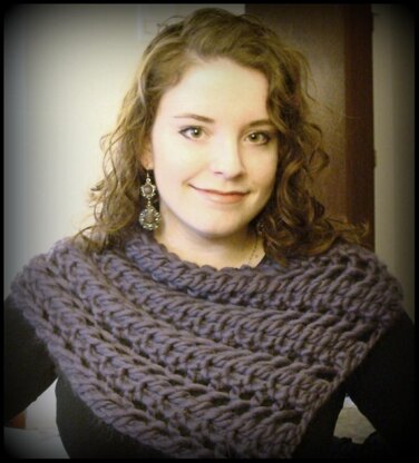 The Lattice Lace Cowl