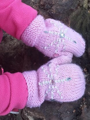 SNOWCRYSTAL Mittens