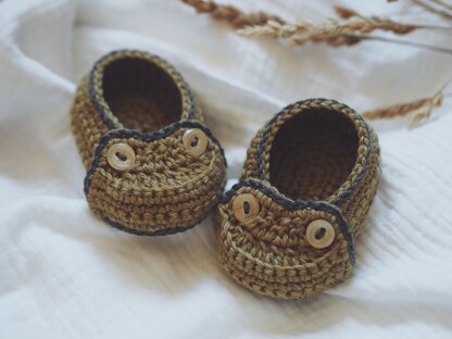 Two Button Moccasins