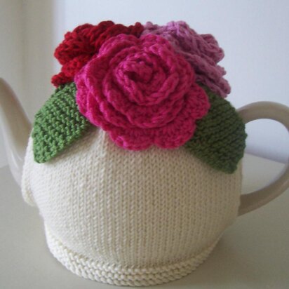 Summer Roses Tea Cosy