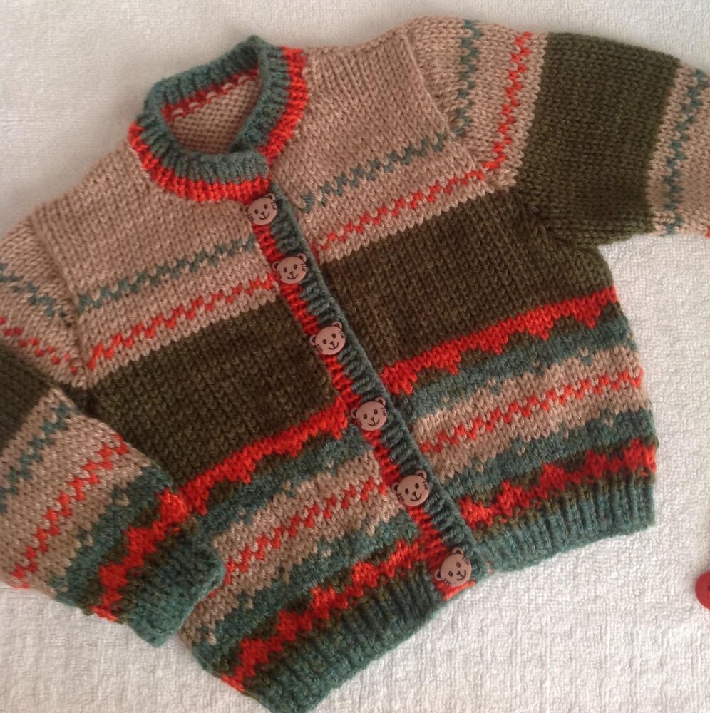 Autumn Breeze Cardigan Knitting pattern by Seasonknits | LoveCrafts