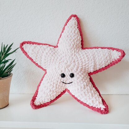 Stevie Starfish Plush Pillow