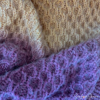 Easy Honeycomb Chunky Baby Blanket