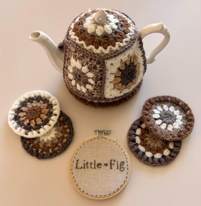Grandma Tea Cosy with coasters