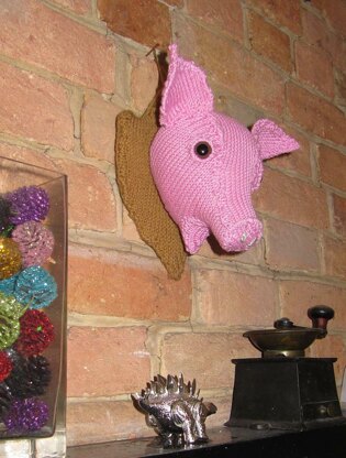 Wall Mounted Pig's Head