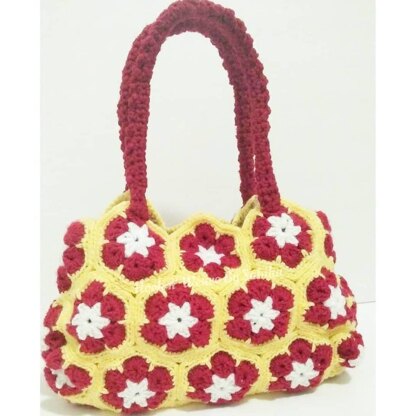 Crochet Primrose Hobo Bag
