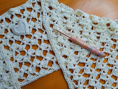 Crochet Shell Stitch Shawl/Wrap Pattern