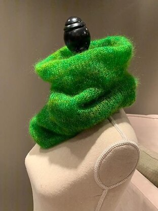 Mohair Don't Care Cowl