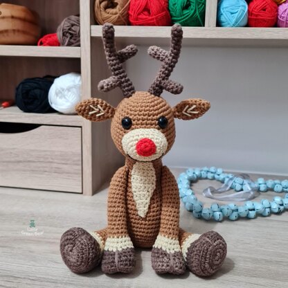 Rudolph the Reindeer - UK Terminology - Amigurumi