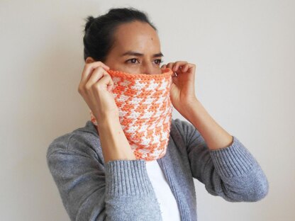 Houndstooth Cowl