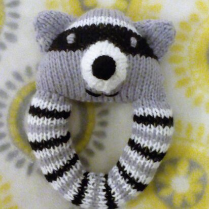 Raccoon Rattle