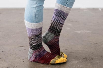 Shadow Fade Socks