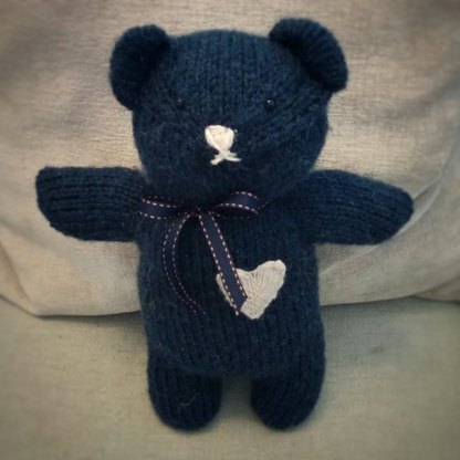 Bergere Bear