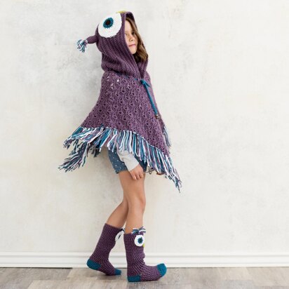 Hooded Owl Poncho and Socks