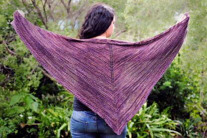 Lineal Shawl