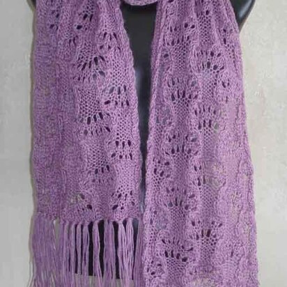 #83 Luscious Lace Scarf